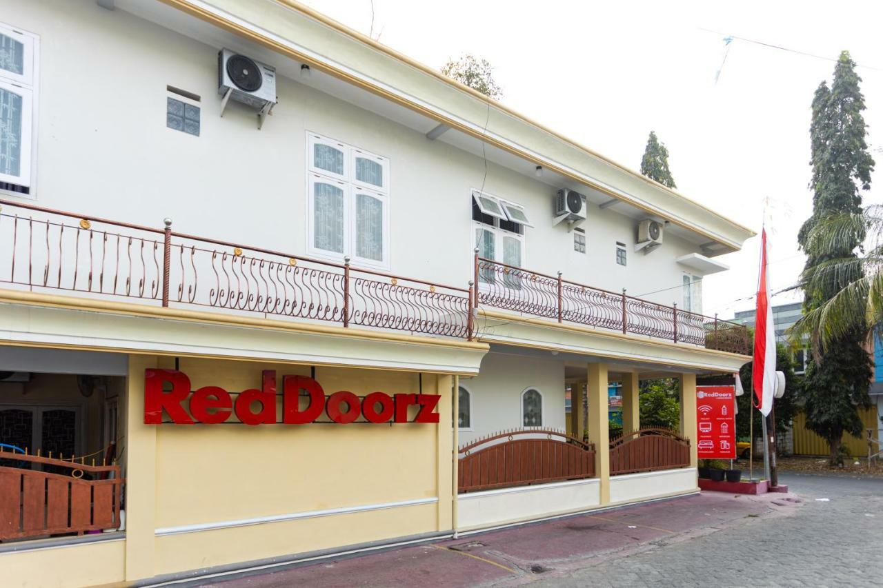 Hotel Reddoorz @ Danau Bratan Malang Exterior foto